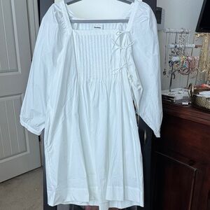 Cottagecore Darling White dress with Pleated/ shirted Front size XS